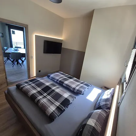 Heidi بيت للعطل