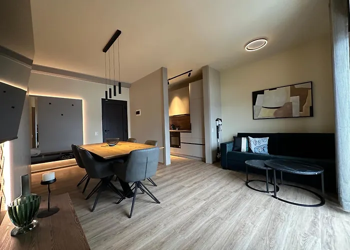 Heidi برنزوني سول جاردا